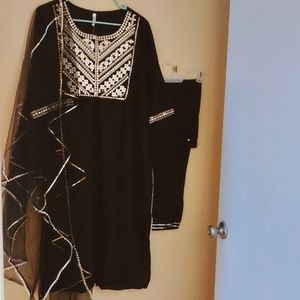 Traditional Indian Women's Party Wear